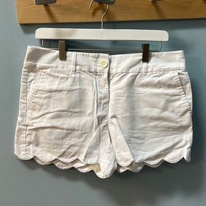 LOFT Scalloped Riviera Shorts